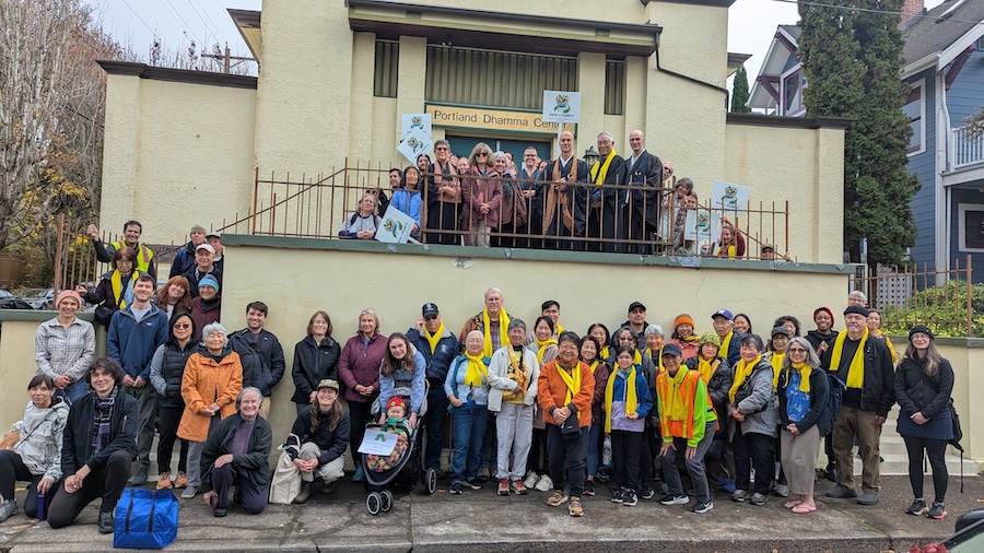 A crowd of supporters gathers for a Walk to Feed the Hungry in Portland, Oregon.
